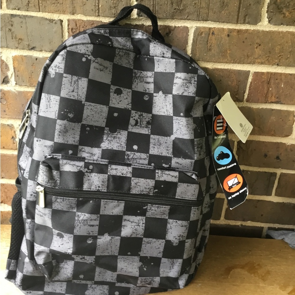 Backpack - Picture 8 of 9